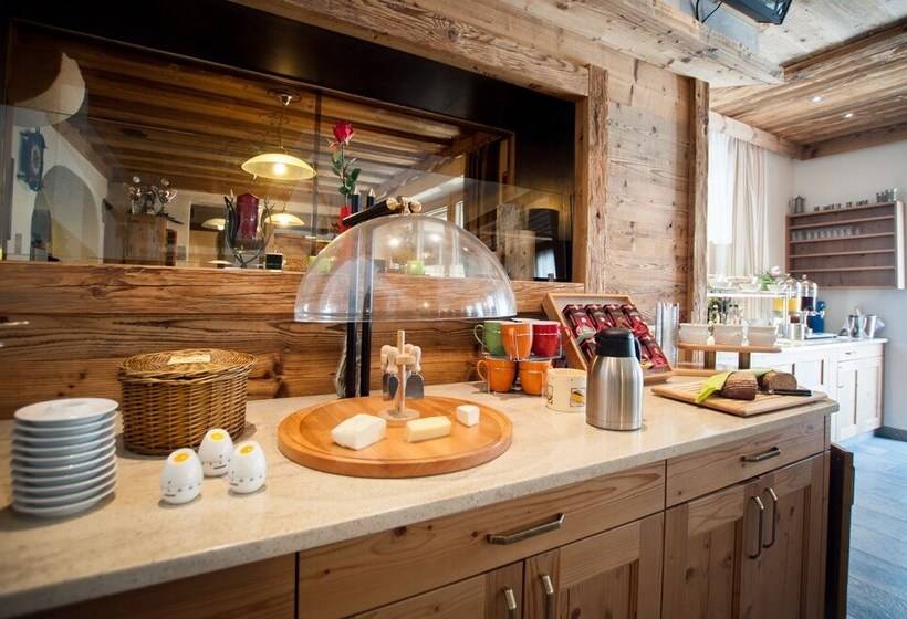 هتل Gasthof Walcher