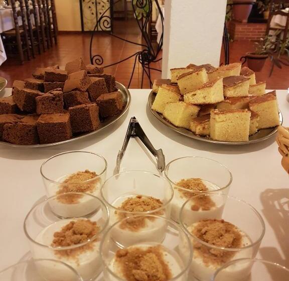 Hospedium Hotel Val De Pinares