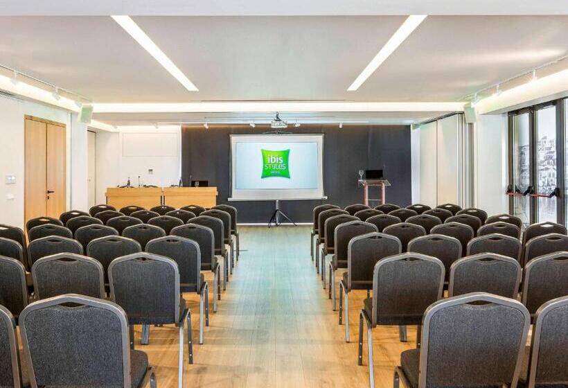 בית מלון כפרי Ibis Styles Heraklion Central