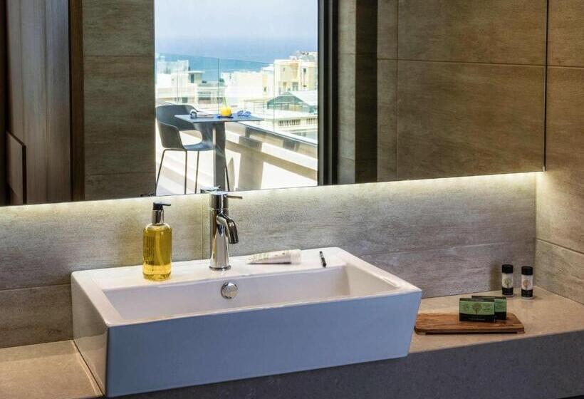 בית מלון כפרי Ibis Styles Heraklion Central