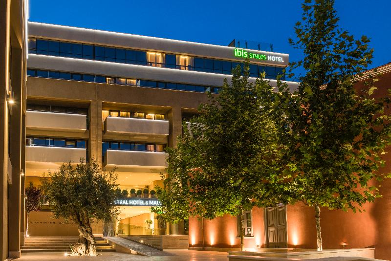 בית מלון כפרי Ibis Styles Heraklion Central