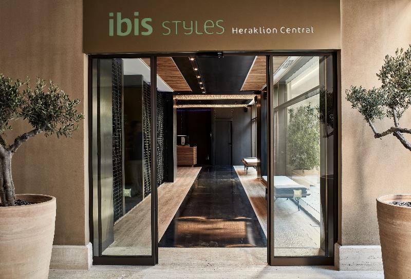 בית מלון כפרי Ibis Styles Heraklion Central