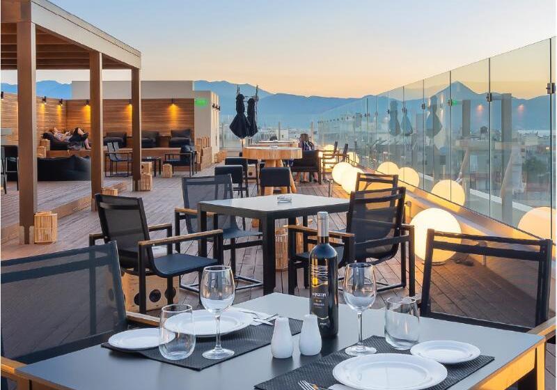 בית מלון כפרי Ibis Styles Heraklion Central