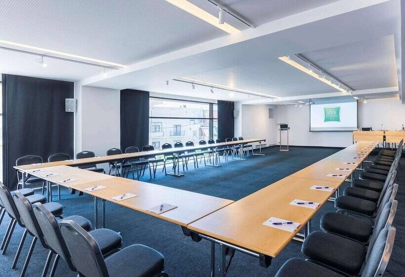 בית מלון כפרי Ibis Styles Heraklion Central