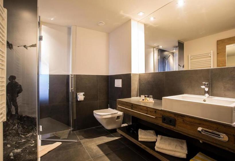 בית מלון כפרי Kirchenwirt