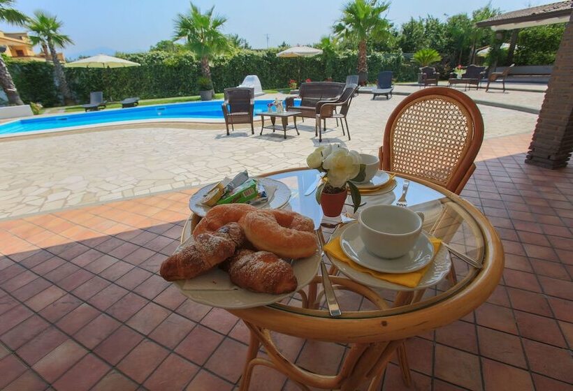 בית מלון כפרי La Fenice