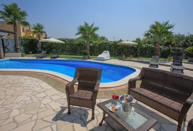 בית מלון כפרי La Fenice