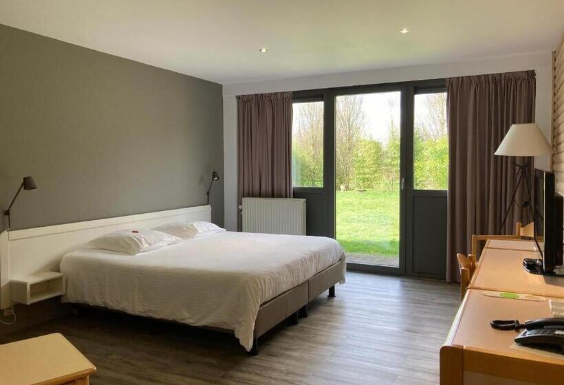 Отель Le Relais De La Haute Sambre