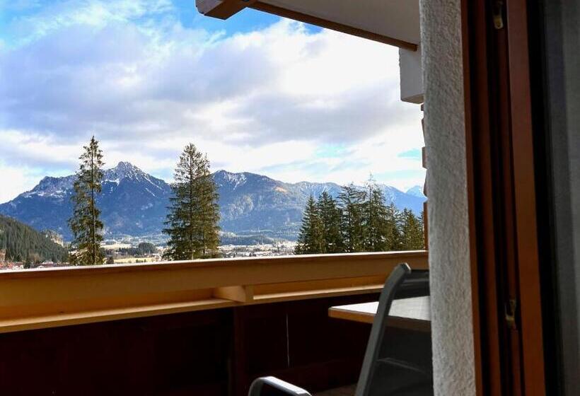 Wellness Aparthotel Lechlife Incl Pool   400m Zum Skilift