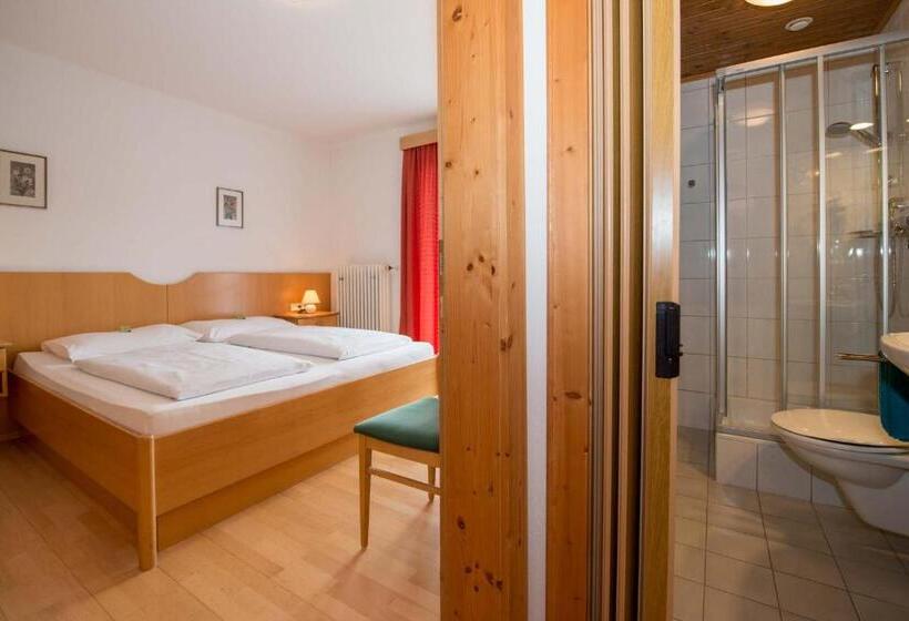 בית מלון כפרי Lipeter & Bergheimat