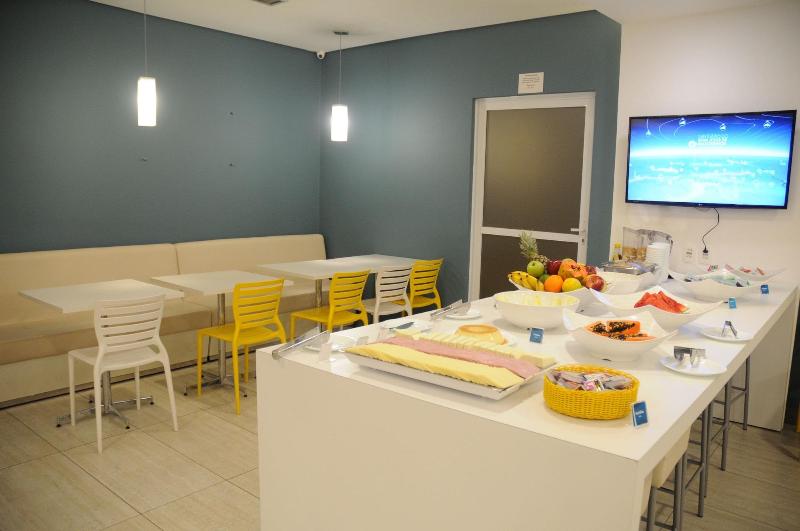 בית מלון כפרי Golden Tower Aeroporto   Lizz   By Fênix Hotéis