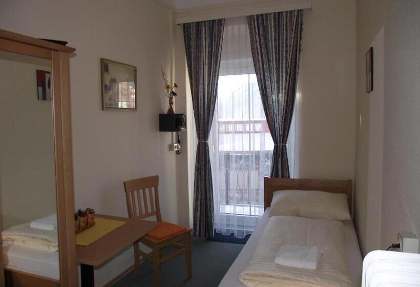 هتل Magnus Klause