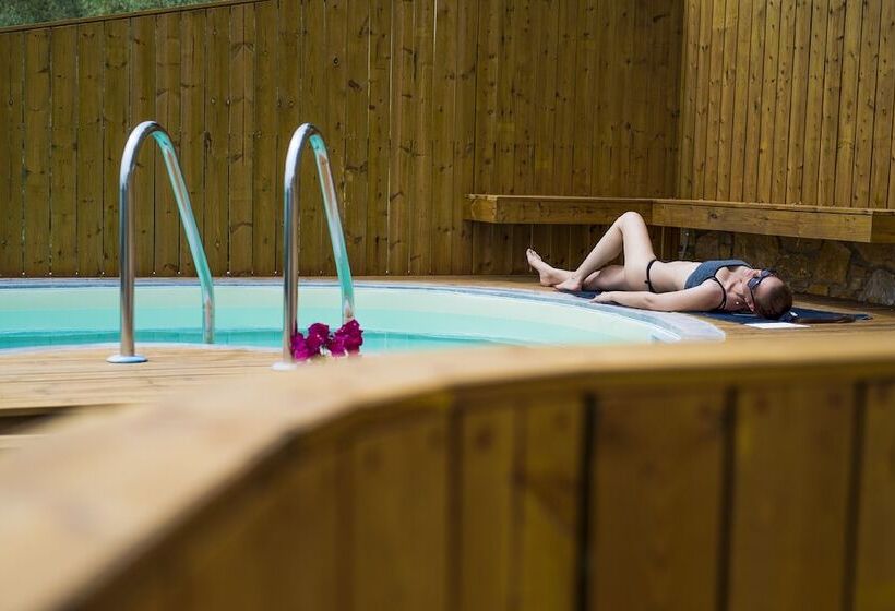 هتل Miradouro Seafront Residences