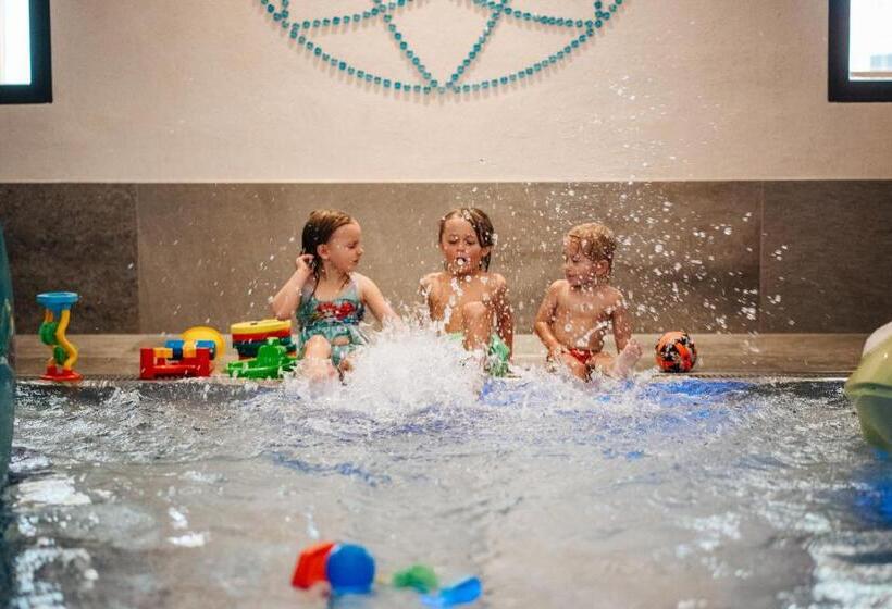 בית מלון כפרי Mountain Resort Feuerberg