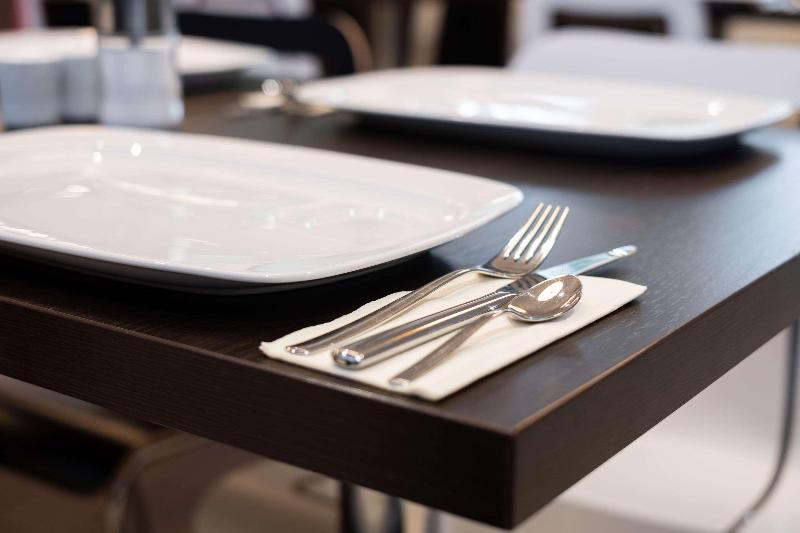 ホテル Premier Inn Hannover City University