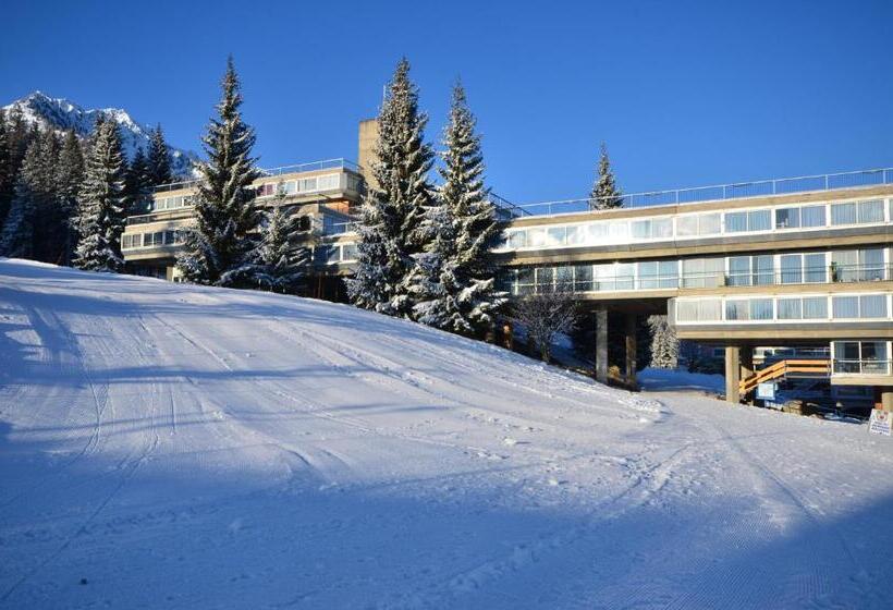 בית מלון כפרי Th 1400