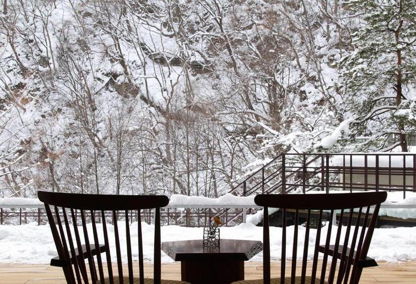 هتل Sakunami Onsen Yuzukushi Salon Ichinobo