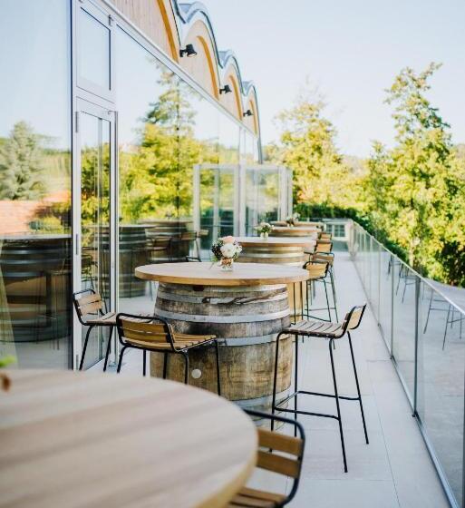 هتل Schloss Gamlitz