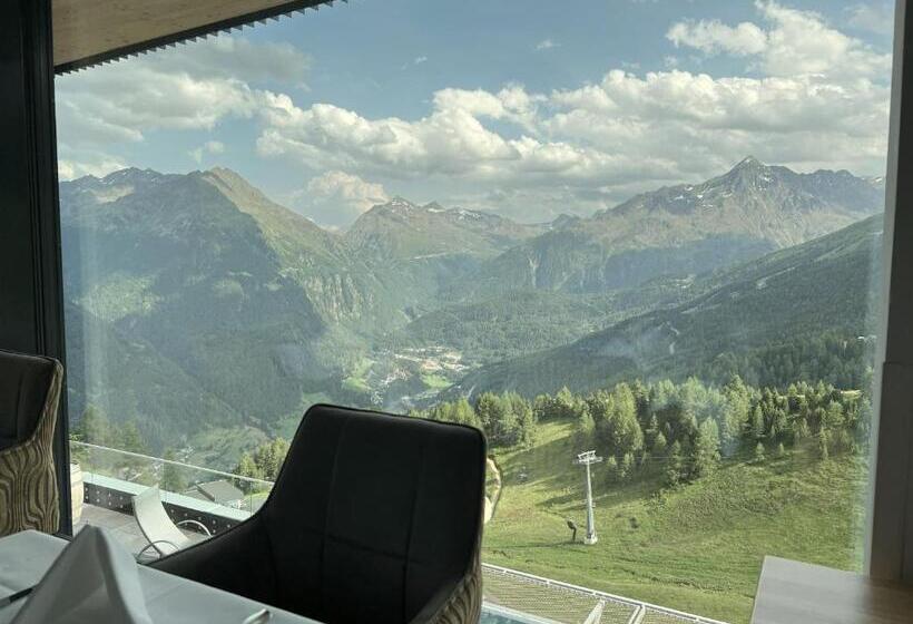 ホテル Schöne Aussicht