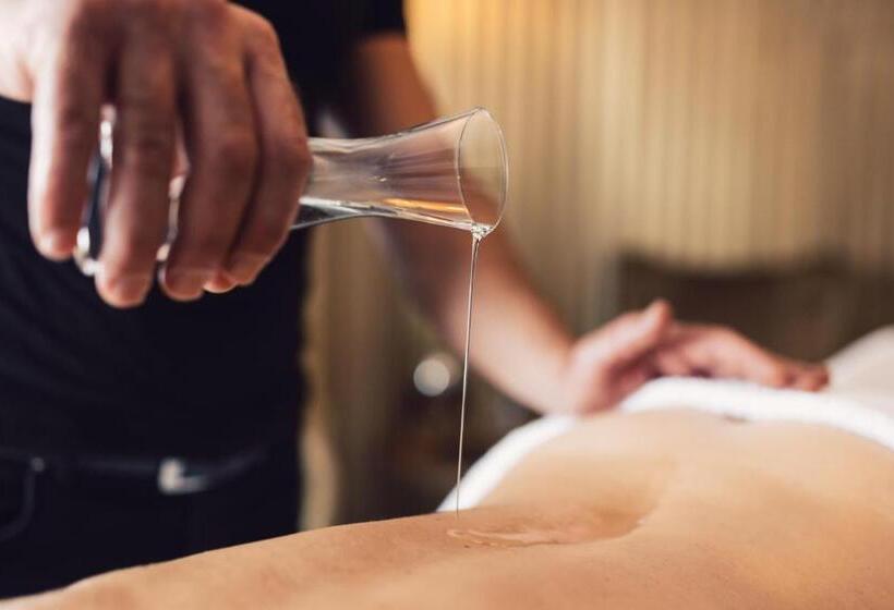 ホテル Schöne Aussicht