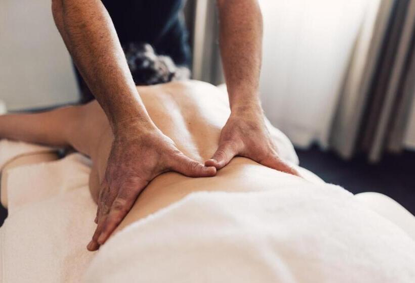 ホテル Schöne Aussicht