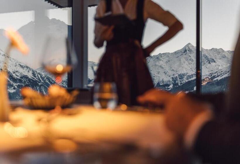 هتل Schöne Aussicht