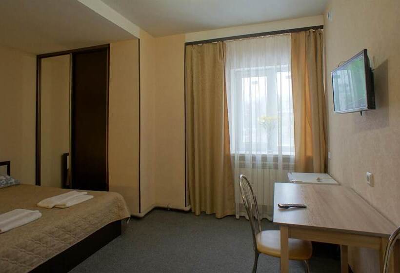 Отель Slavyanka