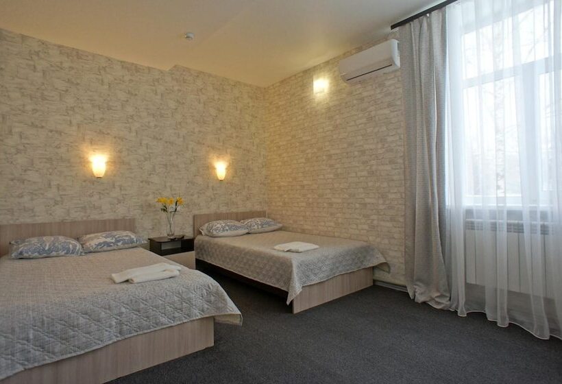 Отель Slavyanka