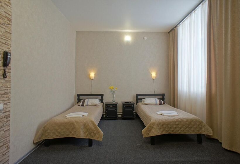 Отель Slavyanka