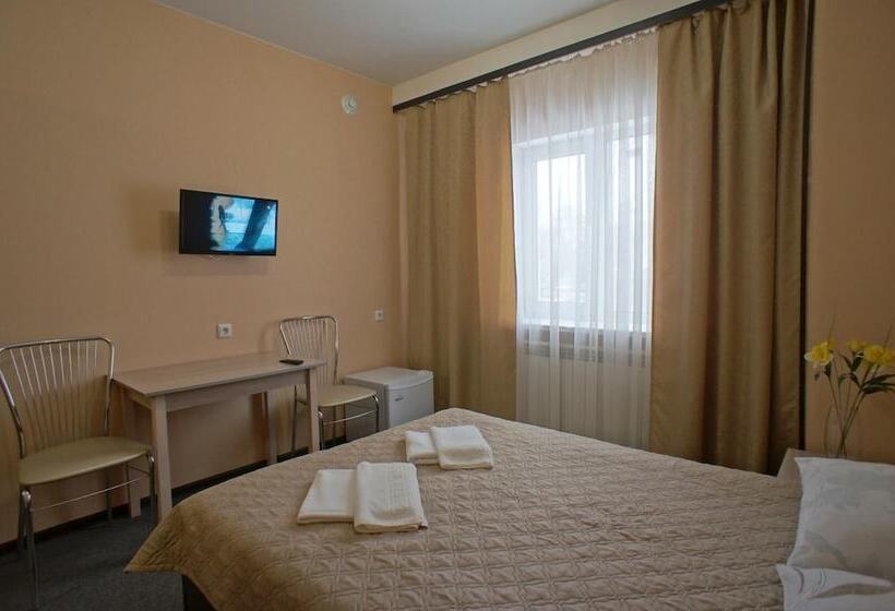 בית מלון כפרי Slavyanka