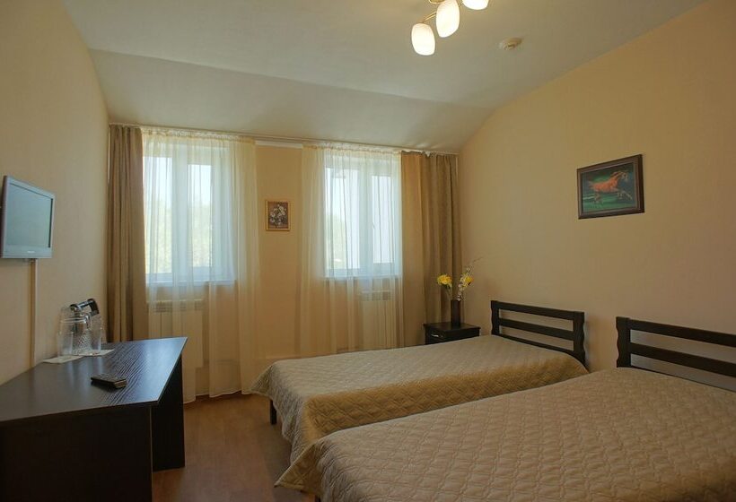 בית מלון כפרי Slavyanka