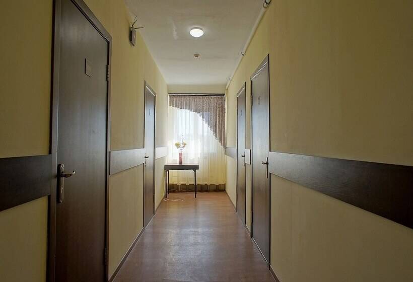 בית מלון כפרי Slavyanka