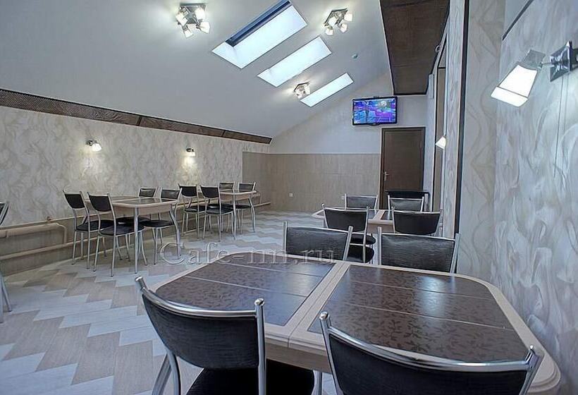 Отель Slavyanka