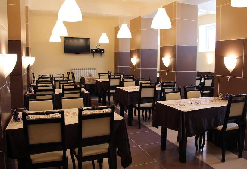 Отель Slavyanka