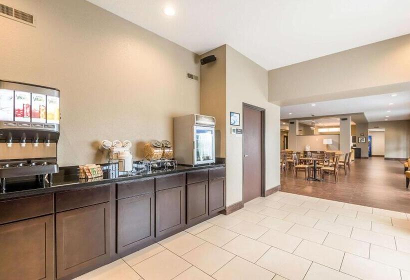 Отель Sleep Inn & Suites West Des Moines Near Jordan Creek