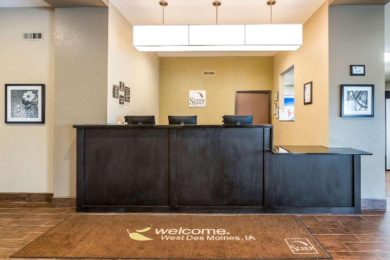 Отель Sleep Inn & Suites West Des Moines Near Jordan Creek