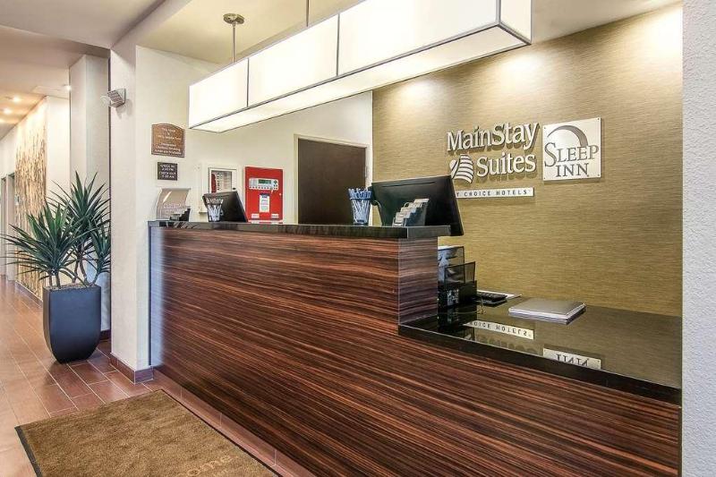 فندق Sleep Inn & Suites Westnear Medical Center