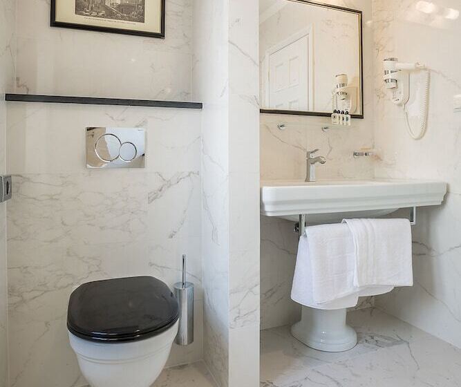 هتل Splendida Palace