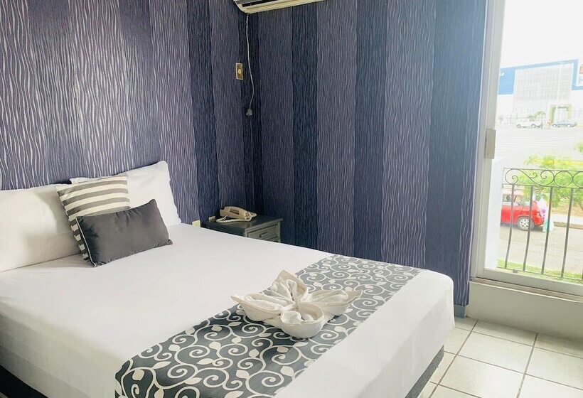 酒店 & Suites Bausan