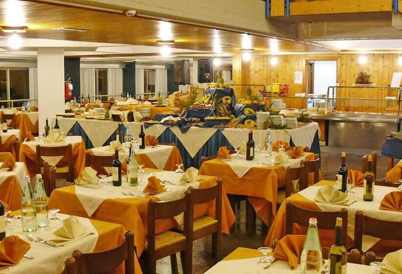 בית מלון כפרי Th 1400