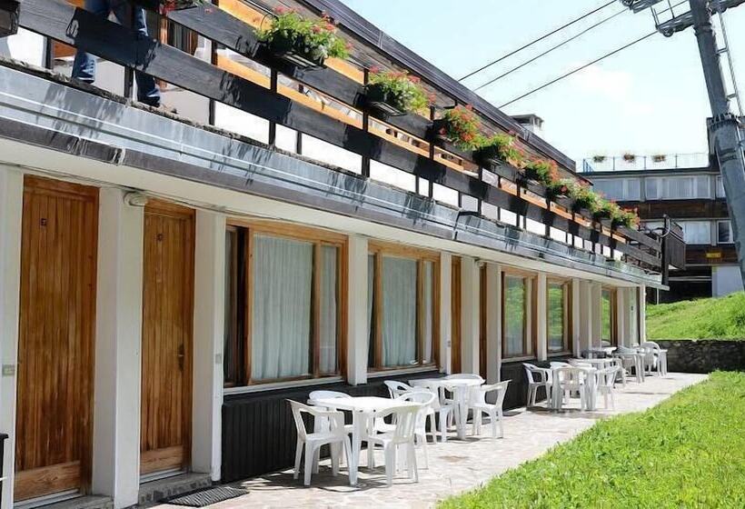 בית מלון כפרי Th 1400