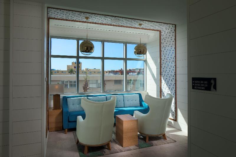 호텔 Treasure Island Beach Resort