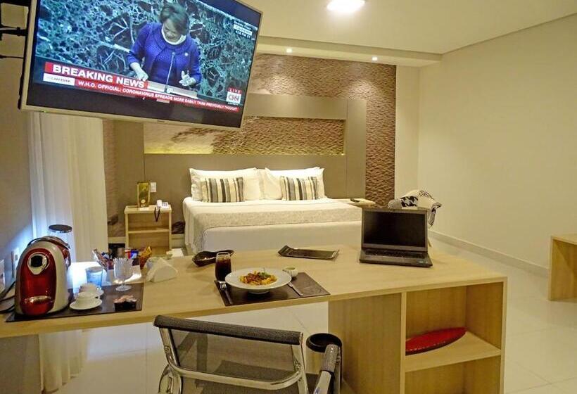 ホテル Tryp By Wyndham Manaus