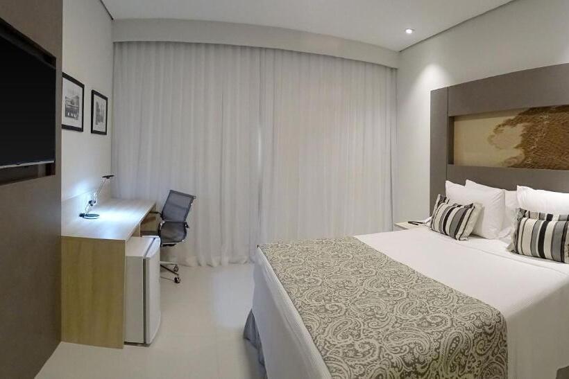 ホテル Tryp By Wyndham Manaus