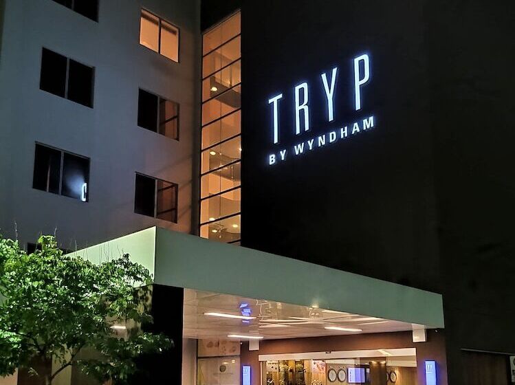 ホテル Tryp By Wyndham Manaus