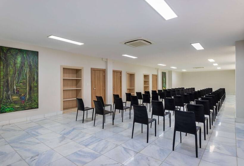 ホテル Tryp By Wyndham Manaus