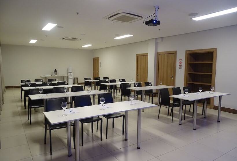 ホテル Tryp By Wyndham Manaus