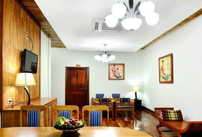 בית מלון כפרי Vansana Luang Prabang