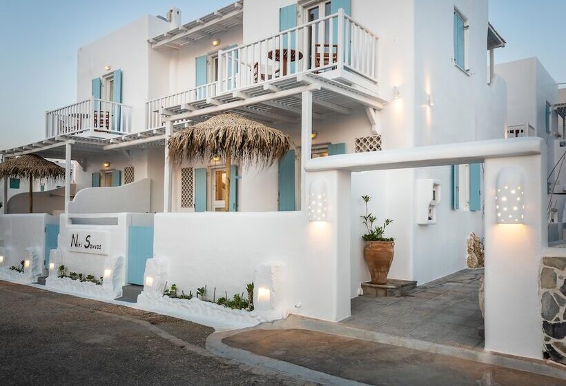 Niki Savvas Studio & Suites