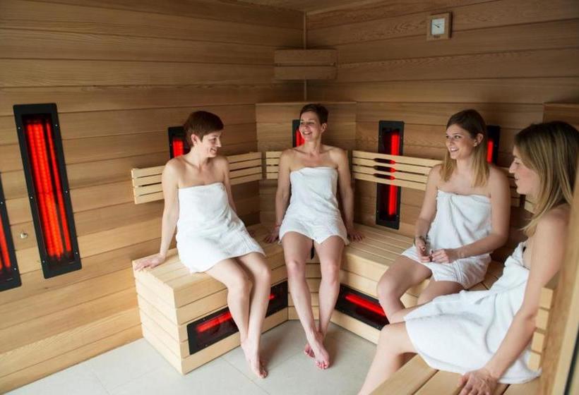 منتجع Vayamundo Houffalize